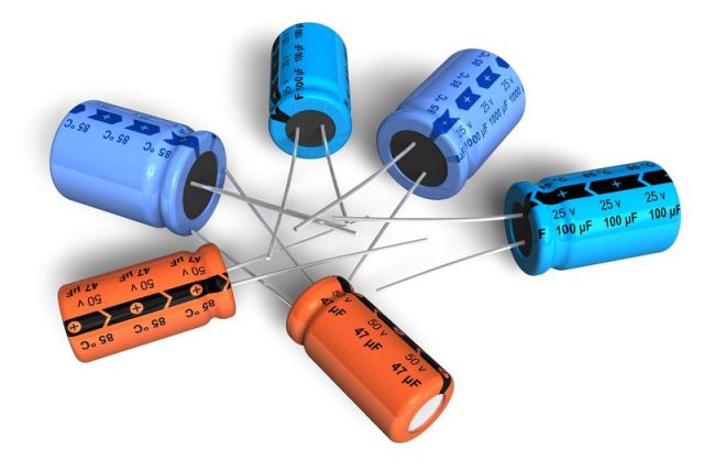 100/25v Electrolytic Capacitor